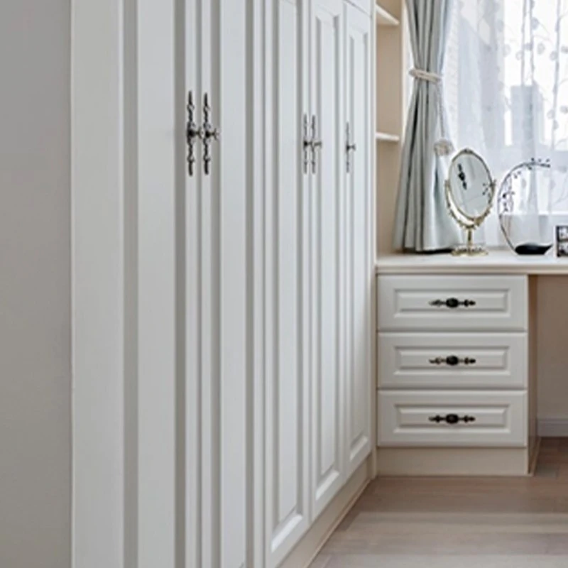 American classic walk-in closet (4)