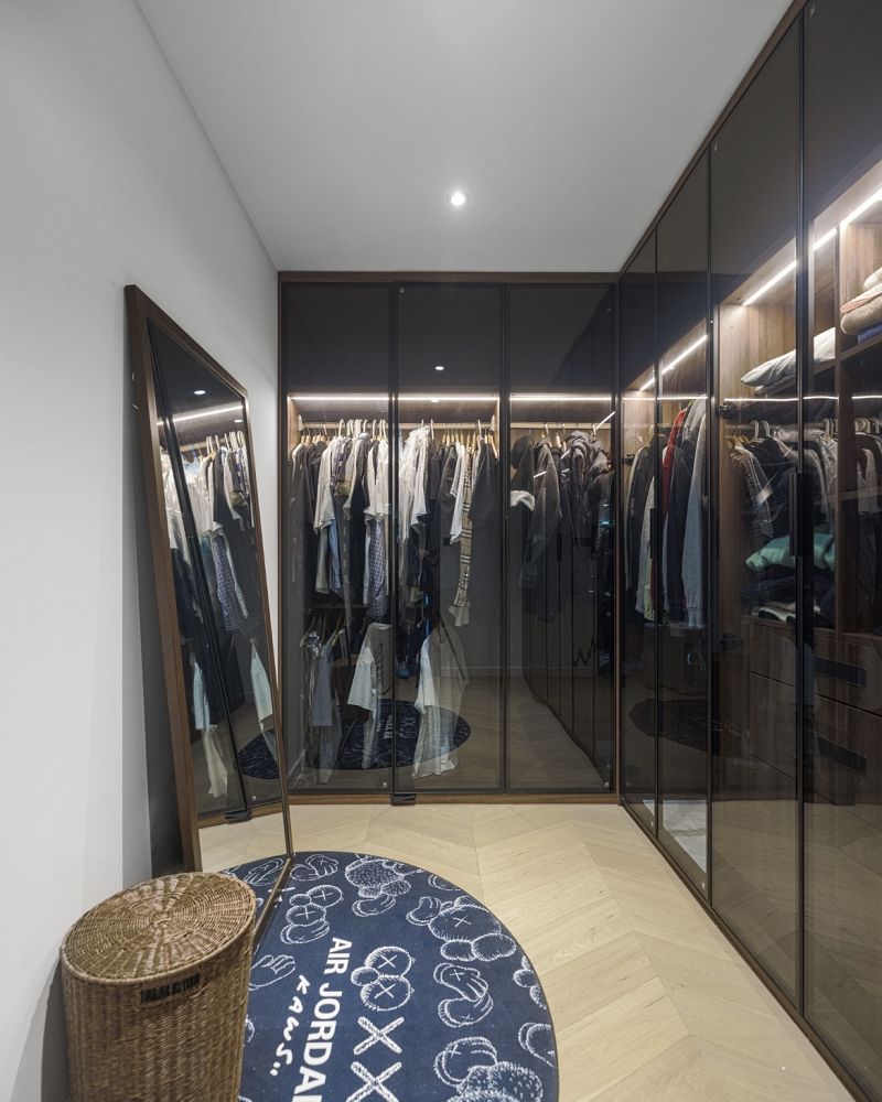 modern luxury style walk-in closet001 modern luxury style walk-in closet001