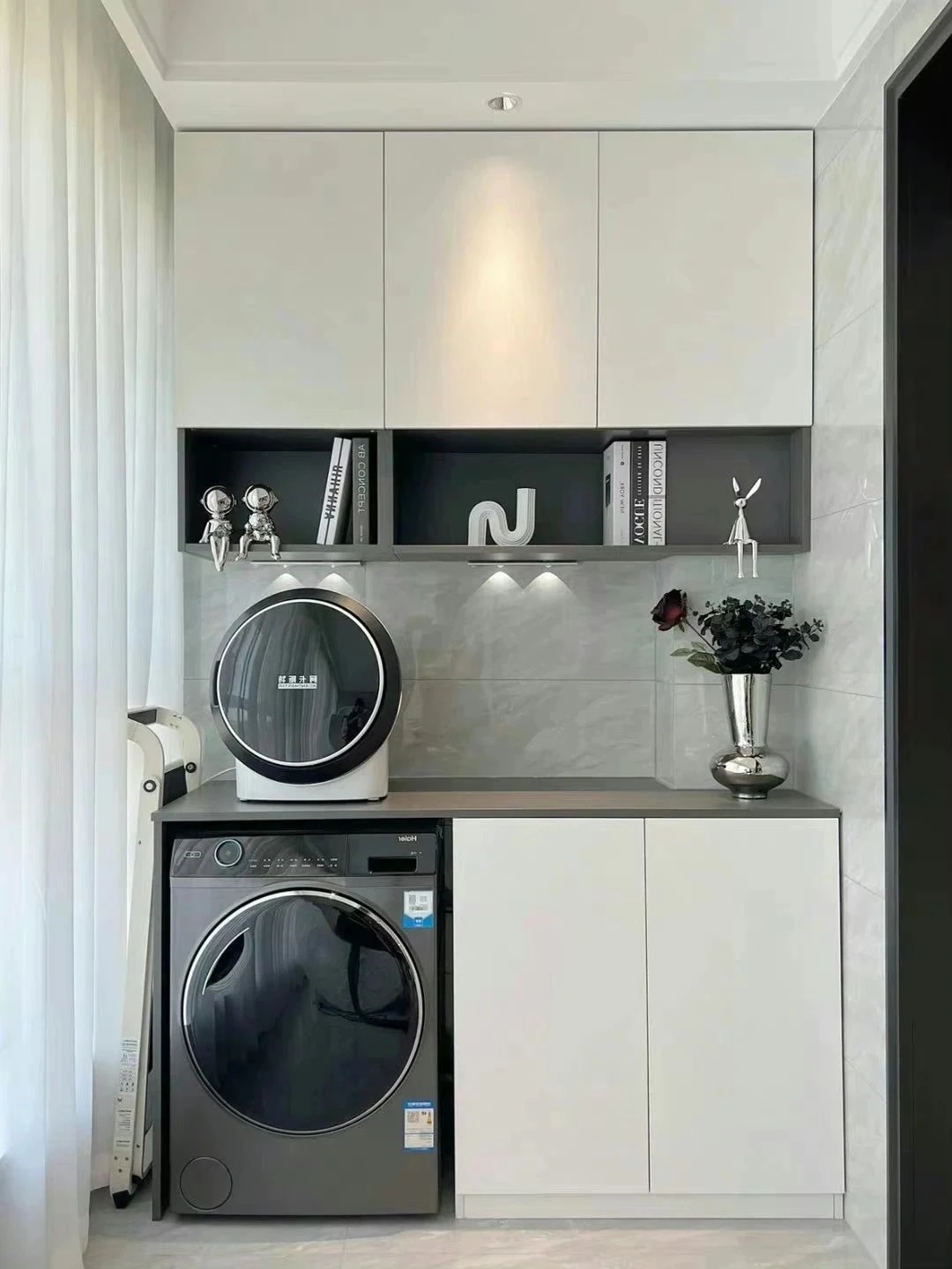 White Laundry cabinet single washing machine unit White Laundry cabinet single washing machine unit